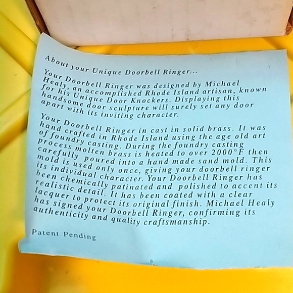 Solid brass Oak Leaf doorbell - Picture 3 of 4